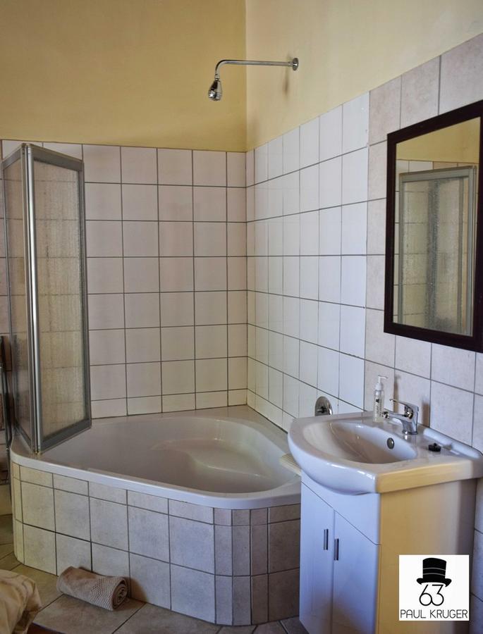 Paul Kruger 63 Apartment โรเบิร์ตสัน ภายนอก รูปภาพ